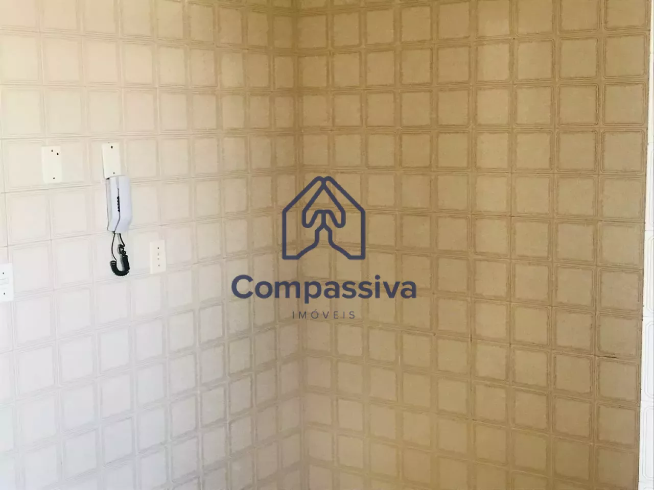 ALUGA-SE Apartamento